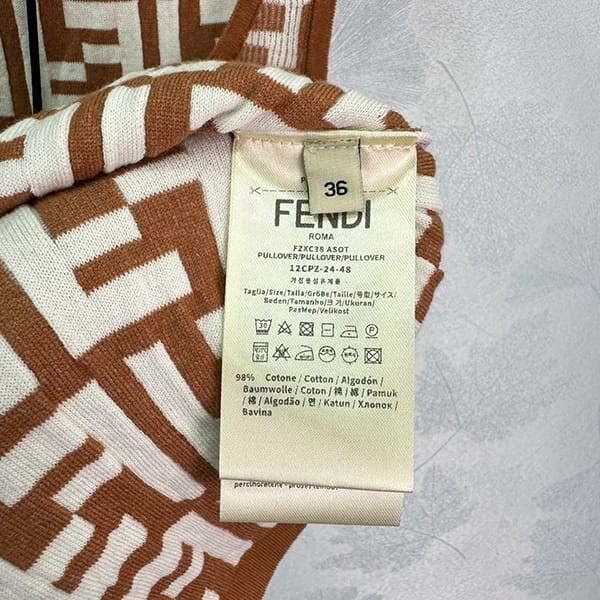 ★日本!!人気！フェンディ FF ストレッチ コットン タンクトップ n級品 2色 fes82460